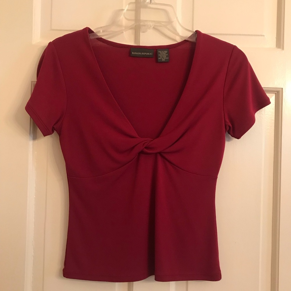 Short Sleeve V Neck Banana Republic Top, size XS